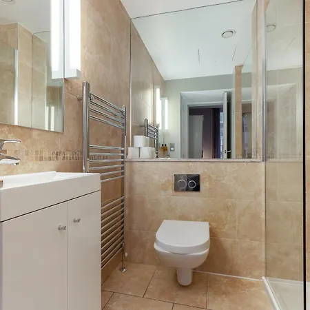 Destiny Scotland - St Andrew Square Apartments Edimburgo Esterno foto