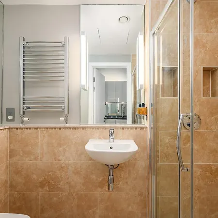 Destiny Scotland - St Andrew Square Apartments Edimburgo Esterno foto