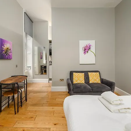 Destiny Scotland - St Andrew Square Apartments Edimburgo Esterno foto