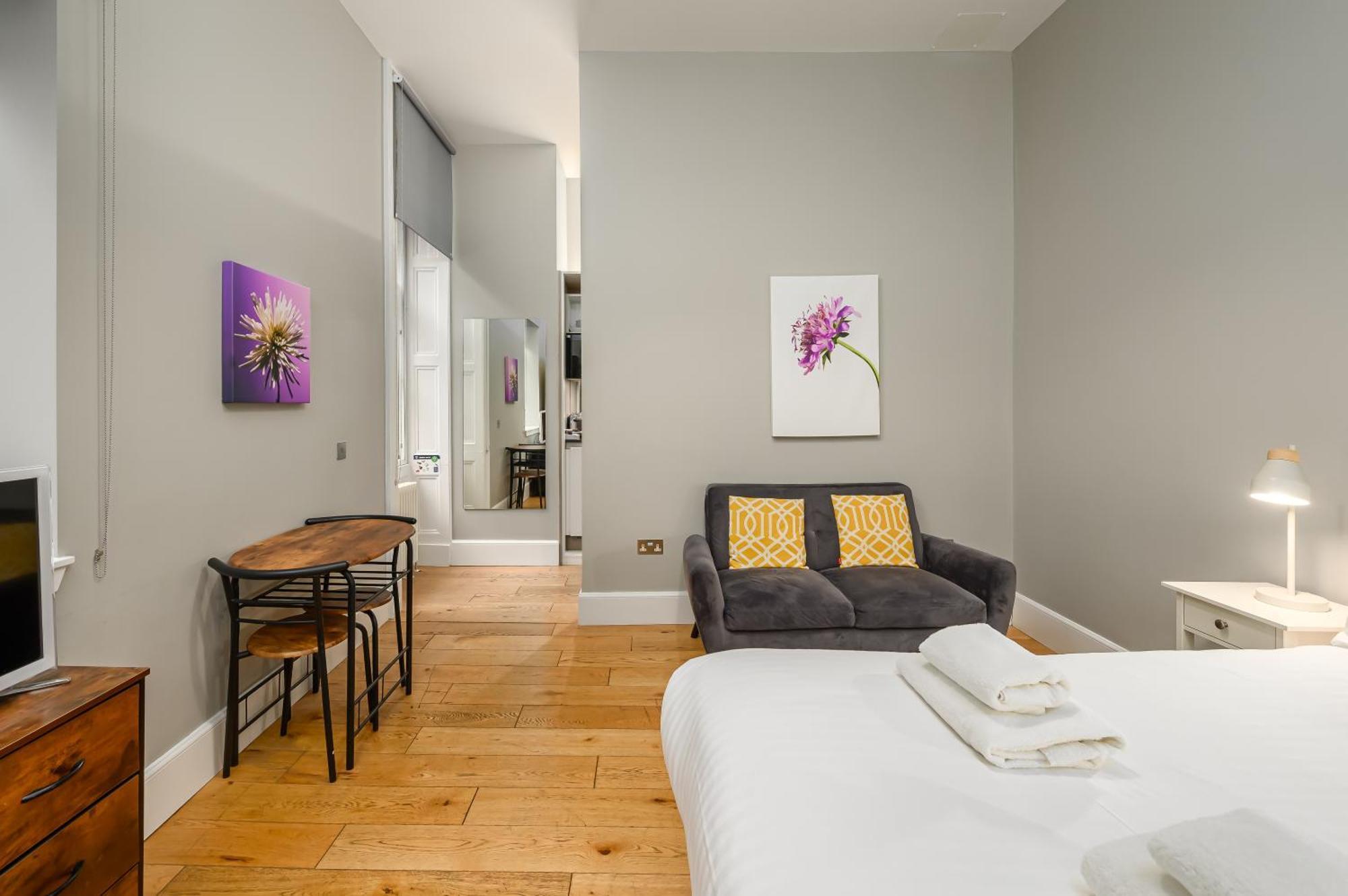 Destiny Scotland - St Andrew Square Appartement *